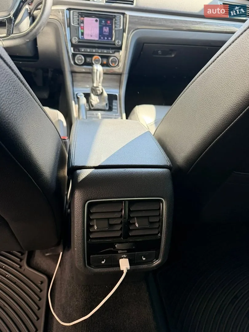 2016 Volkswagen Passat - мініатюра 19