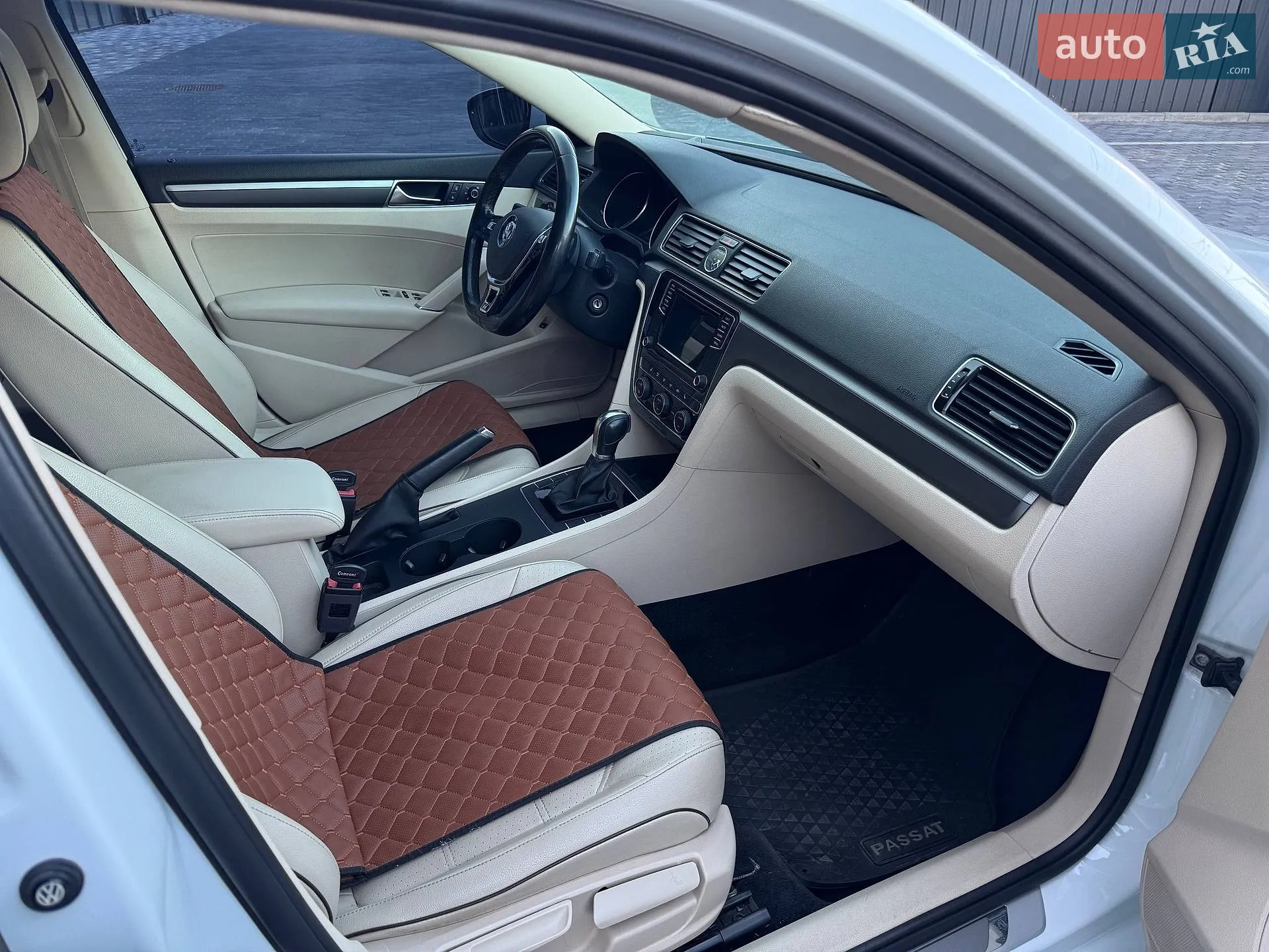 2017 Volkswagen Passat - мініатюра 22