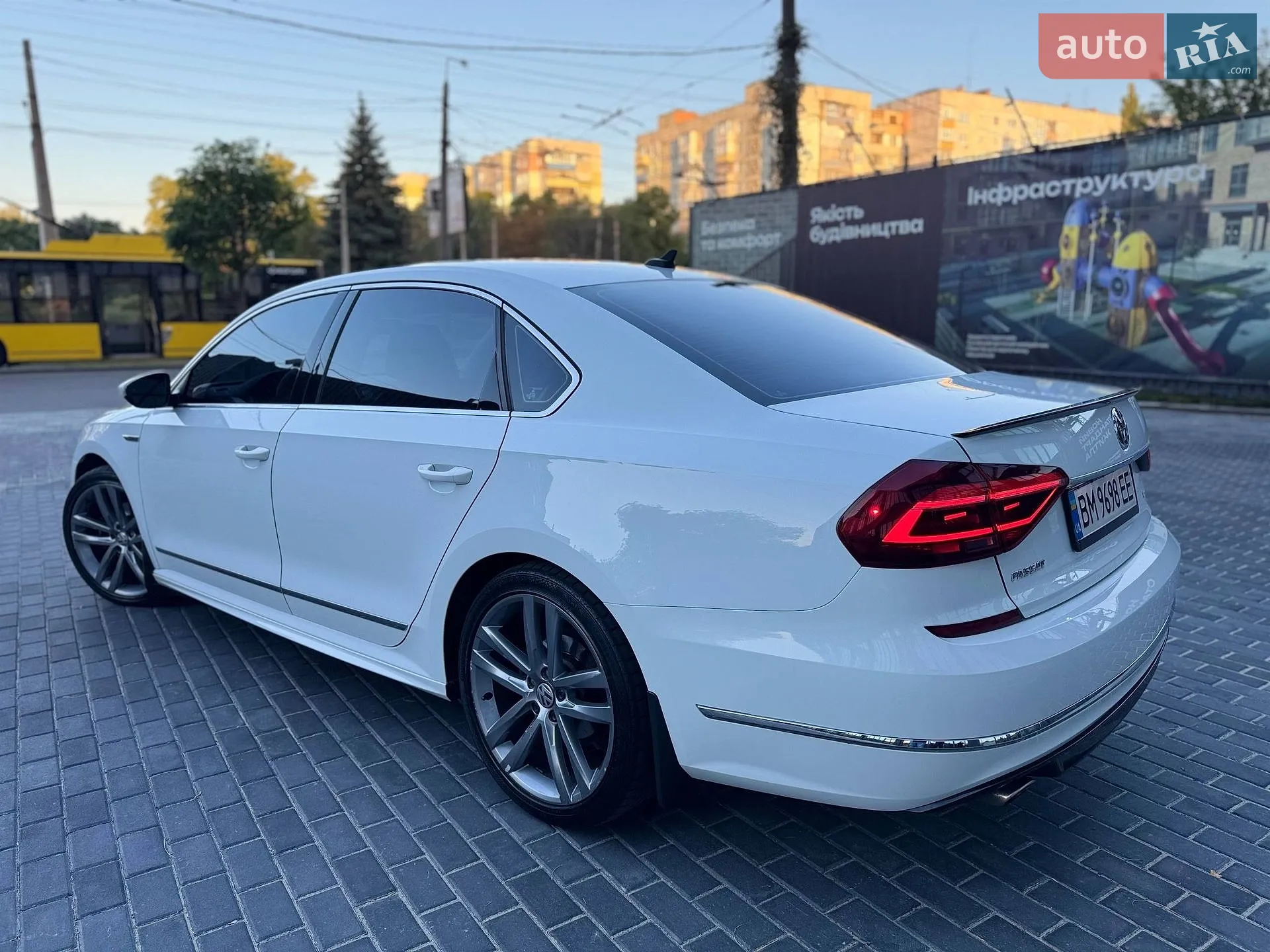 2017 Volkswagen Passat - мініатюра 10