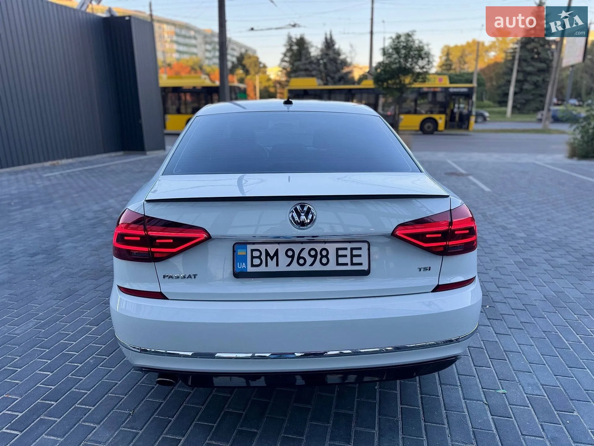 2017 Volkswagen Passat - мініатюра 8