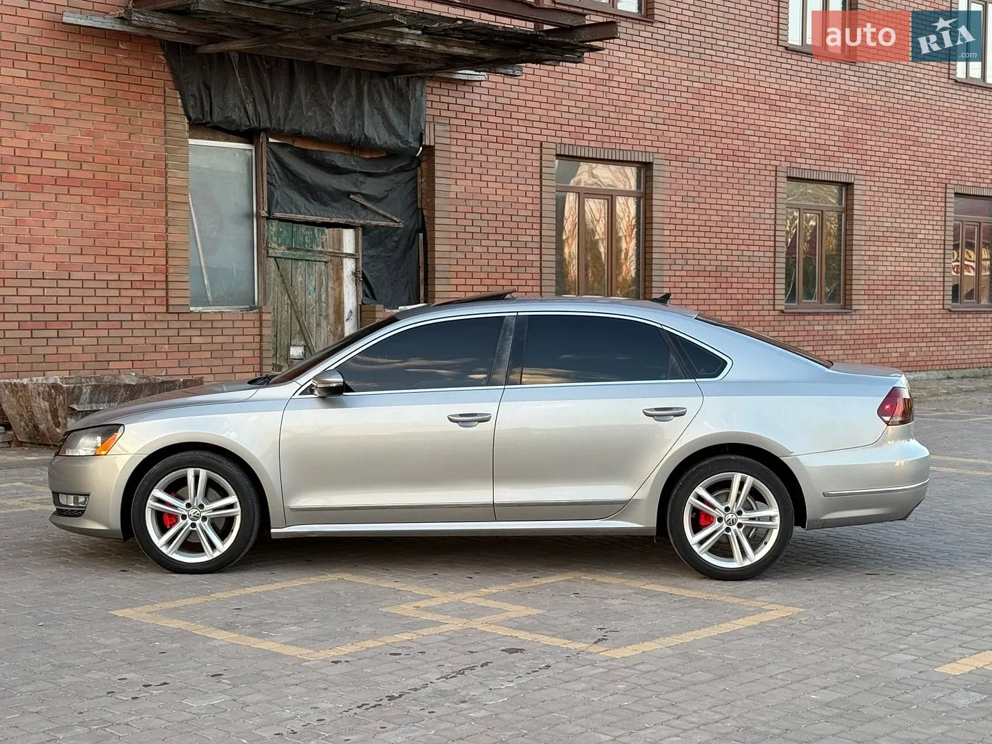 2012 Volkswagen Passat - мініатюра 9