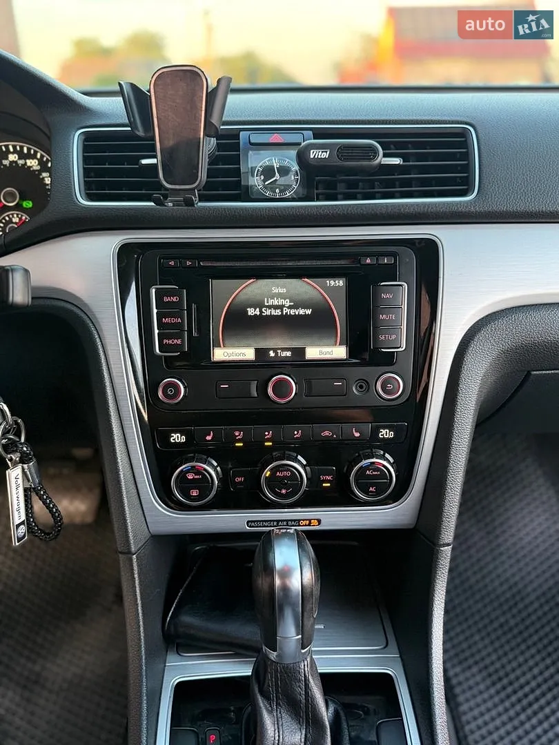 2012 Volkswagen Passat - мініатюра 34