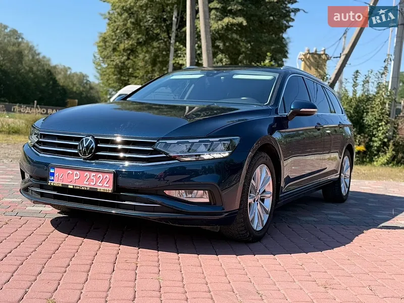 Volkswagen Passat 2023