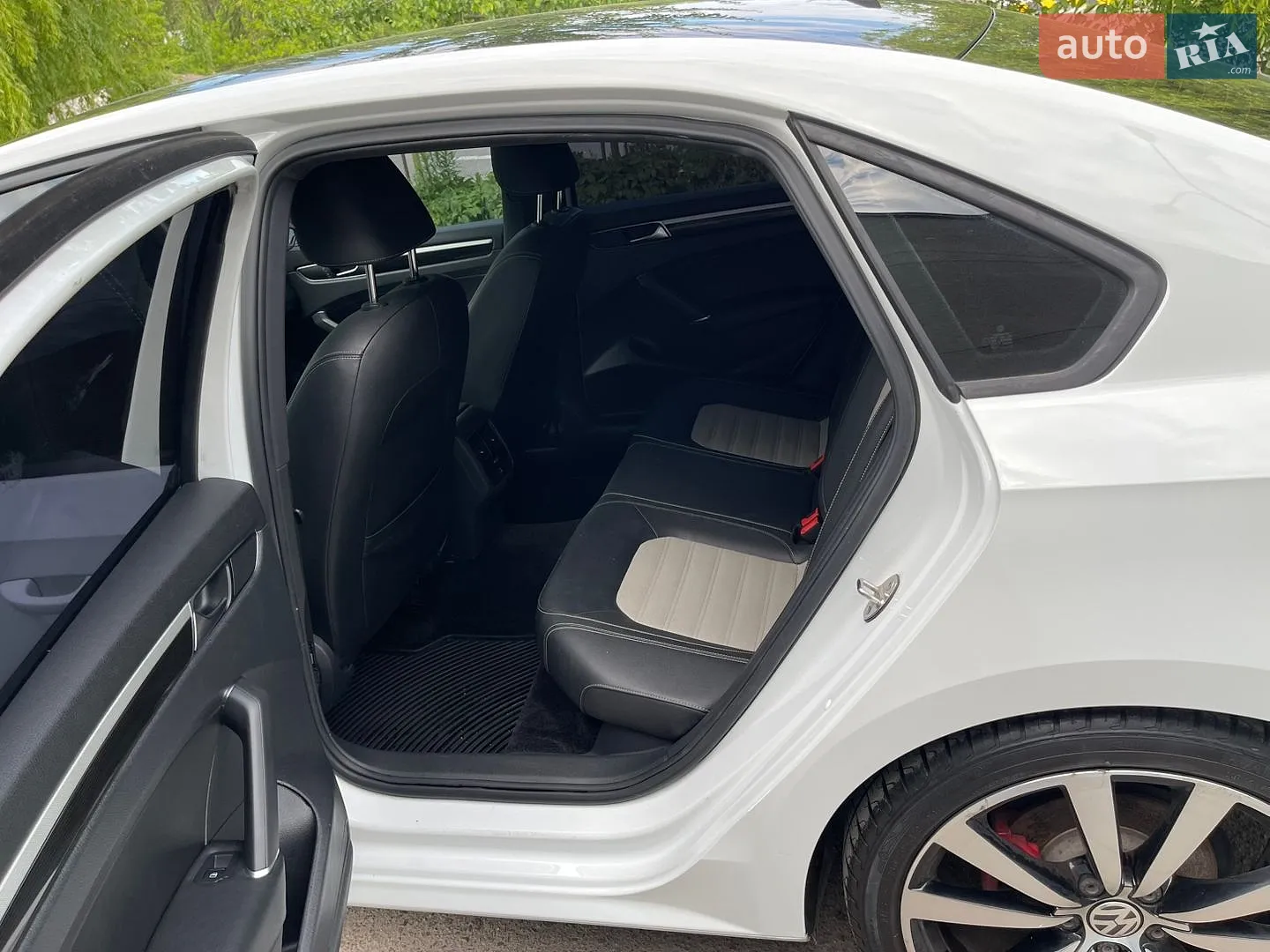 2018 Volkswagen Passat - мініатюра 24