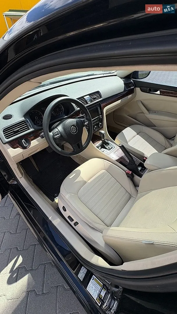2012 Volkswagen Passat - мініатюра 11