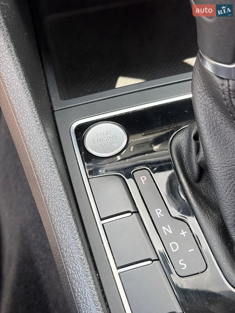2015 Volkswagen Passat - мініатюра 39