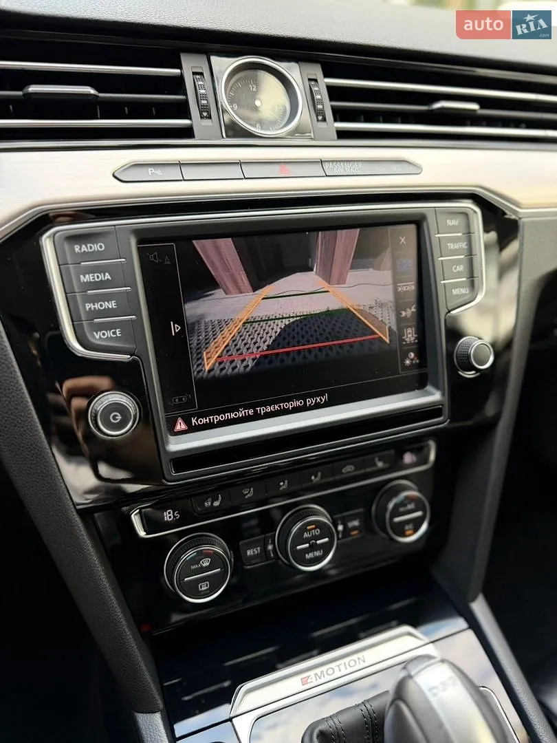 2014 Volkswagen Passat - мініатюра 19