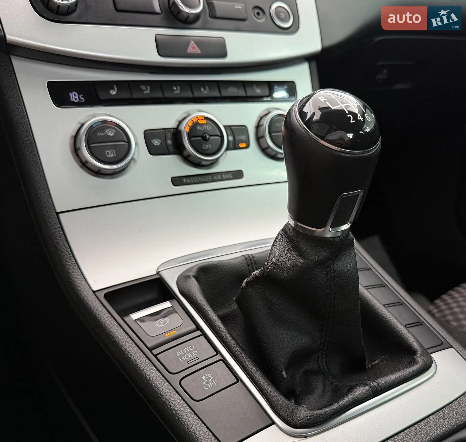 2013 Volkswagen Passat - мініатюра 15