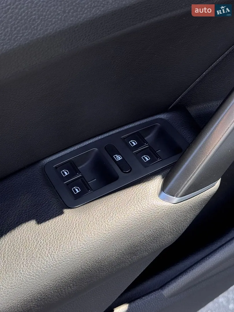 2018 Volkswagen Passat - мініатюра 13