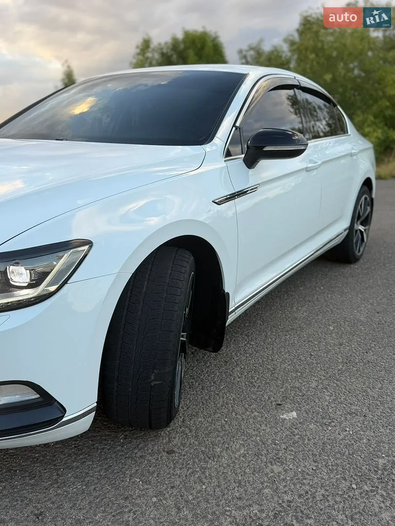 2015 Volkswagen Passat - мініатюра 8