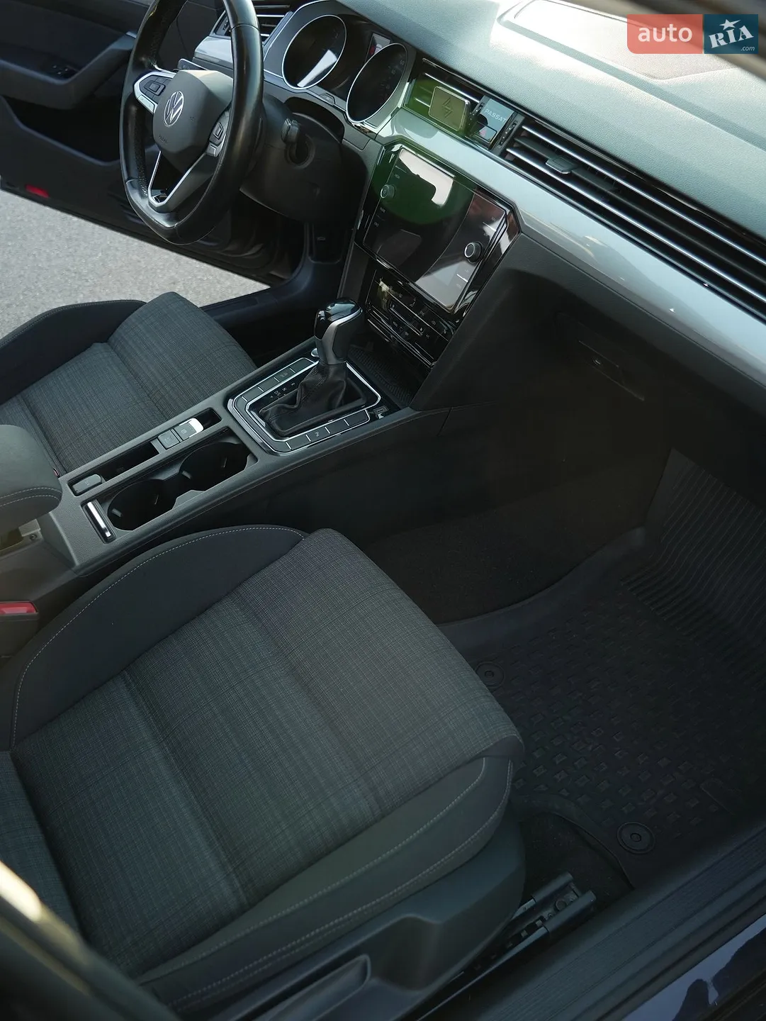 2021 Volkswagen Passat - мініатюра 38