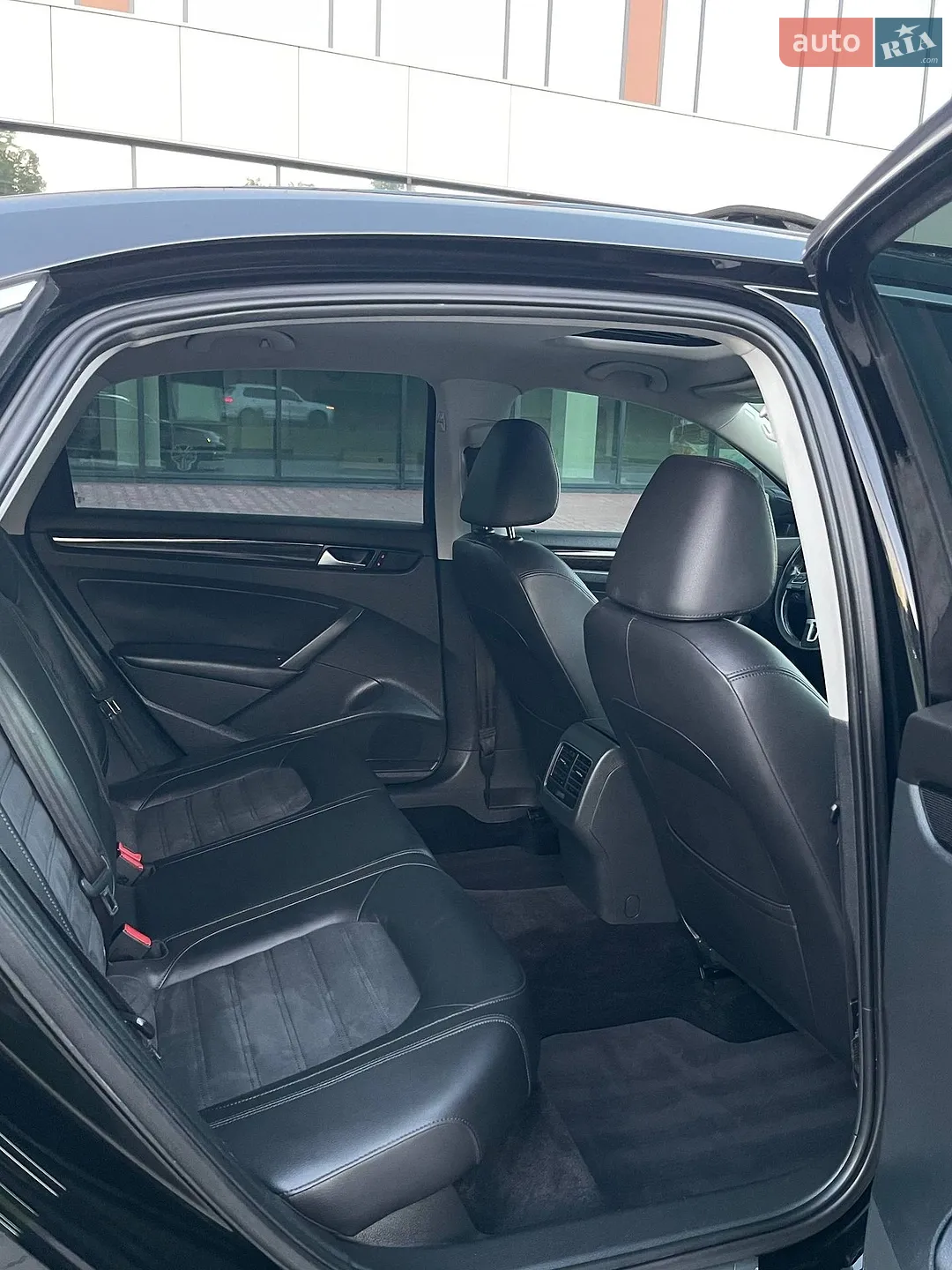 2014 Volkswagen Passat - мініатюра 24