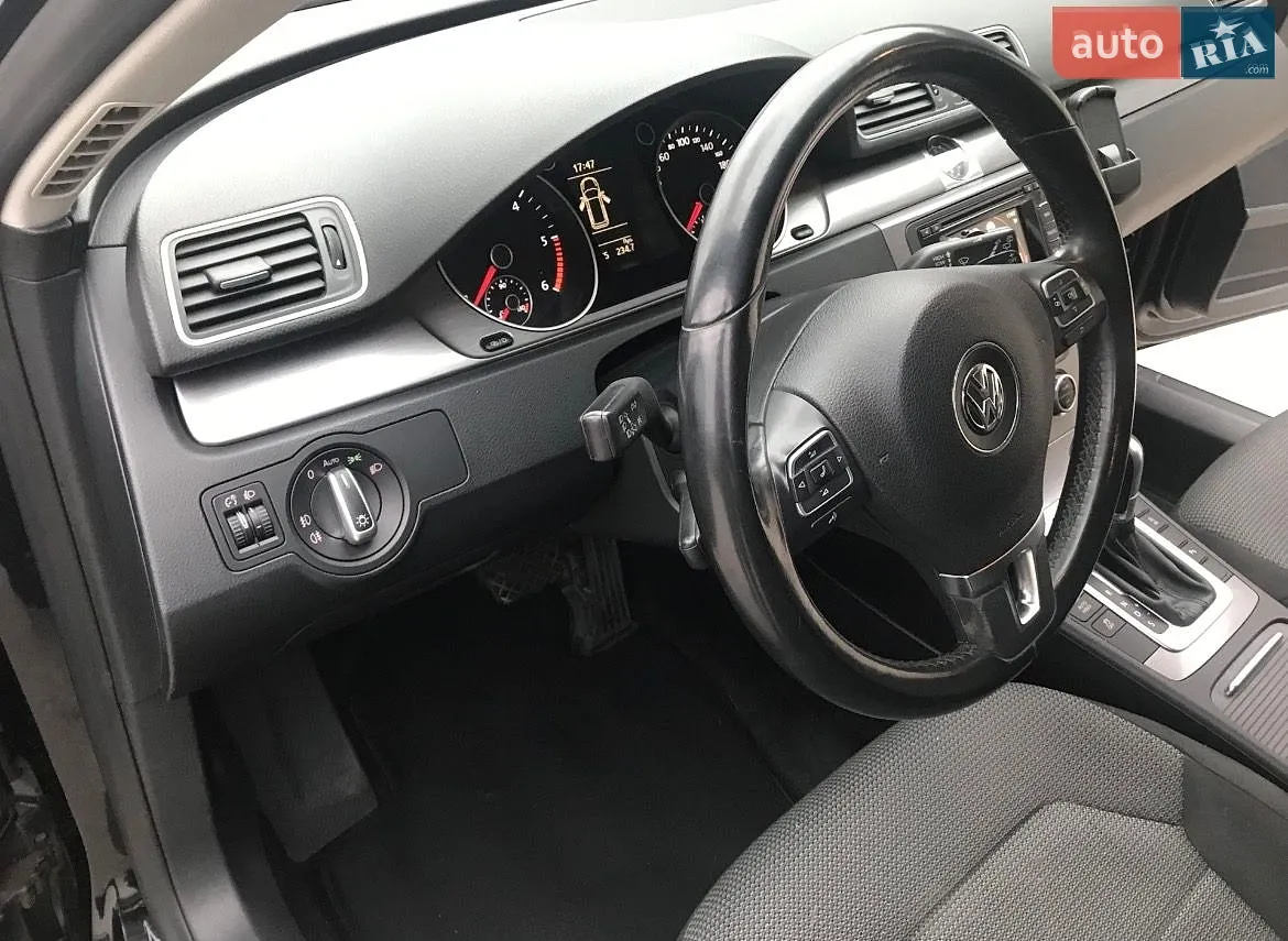 2014 Volkswagen Passat - мініатюра 21