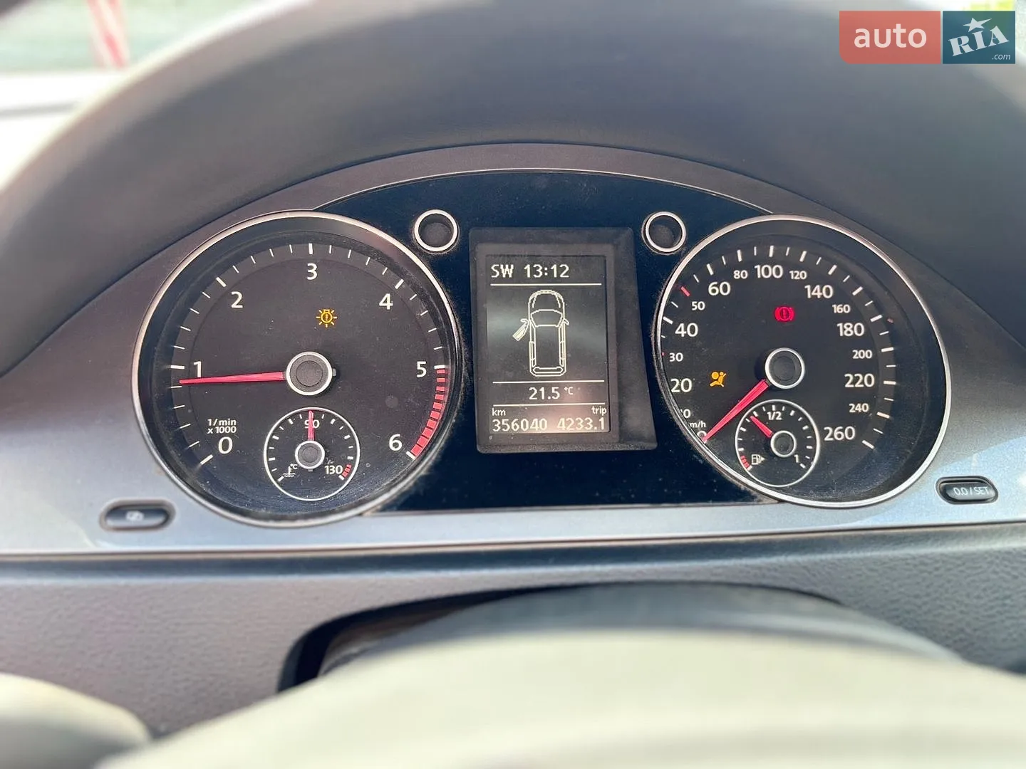 2010 Volkswagen Passat - мініатюра 9