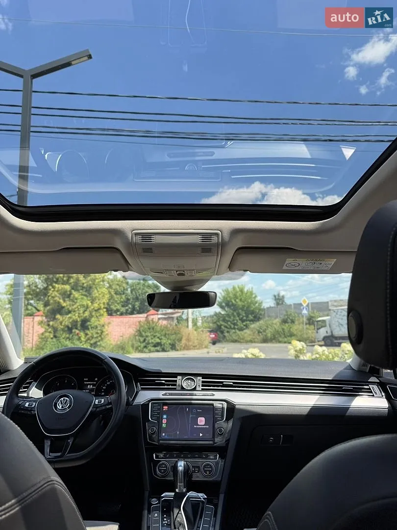 2015 Volkswagen Passat - мініатюра 11