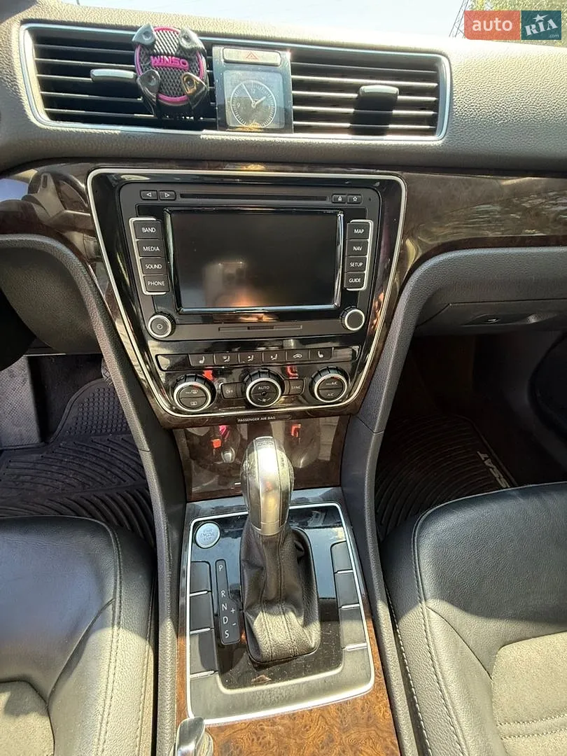 2015 Volkswagen Passat - мініатюра 24