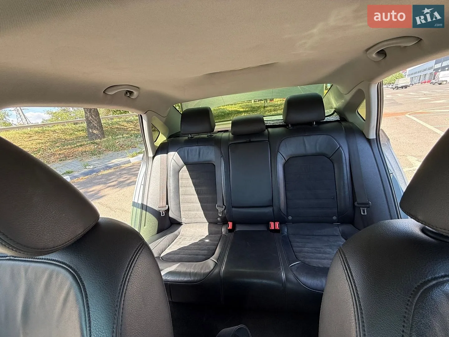 2015 Volkswagen Passat - мініатюра 16