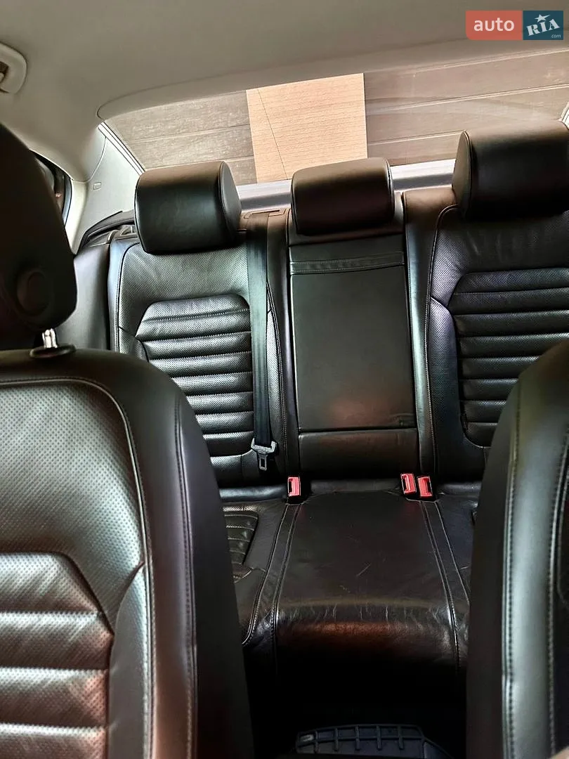 2011 Volkswagen Passat - мініатюра 11