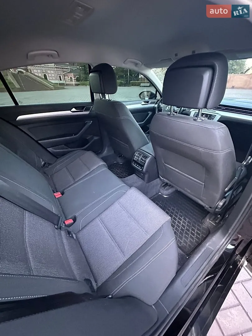 2015 Volkswagen Passat - мініатюра 19