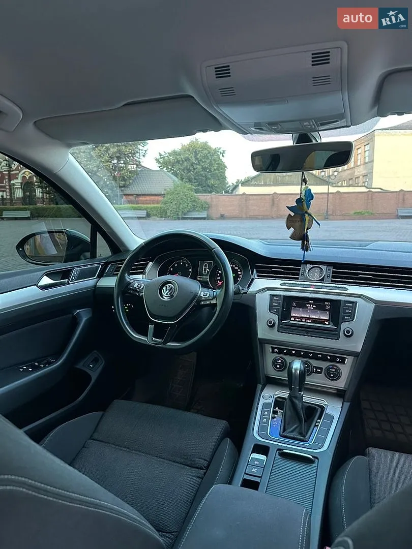 2015 Volkswagen Passat - мініатюра 33