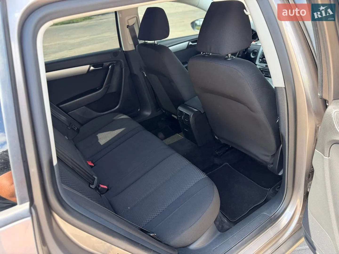 2011 Volkswagen Passat - мініатюра 12