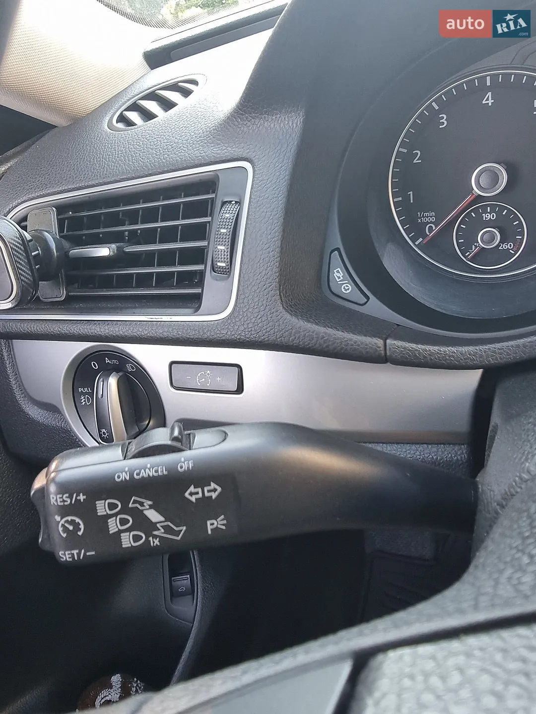 2015 Volkswagen Passat - мініатюра 19