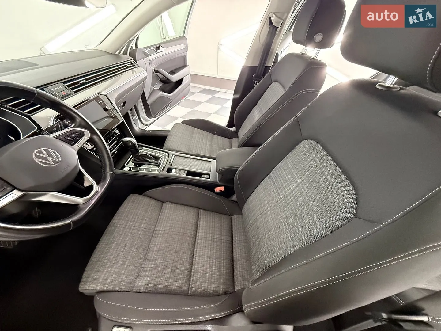 2020 Volkswagen Passat - мініатюра 31