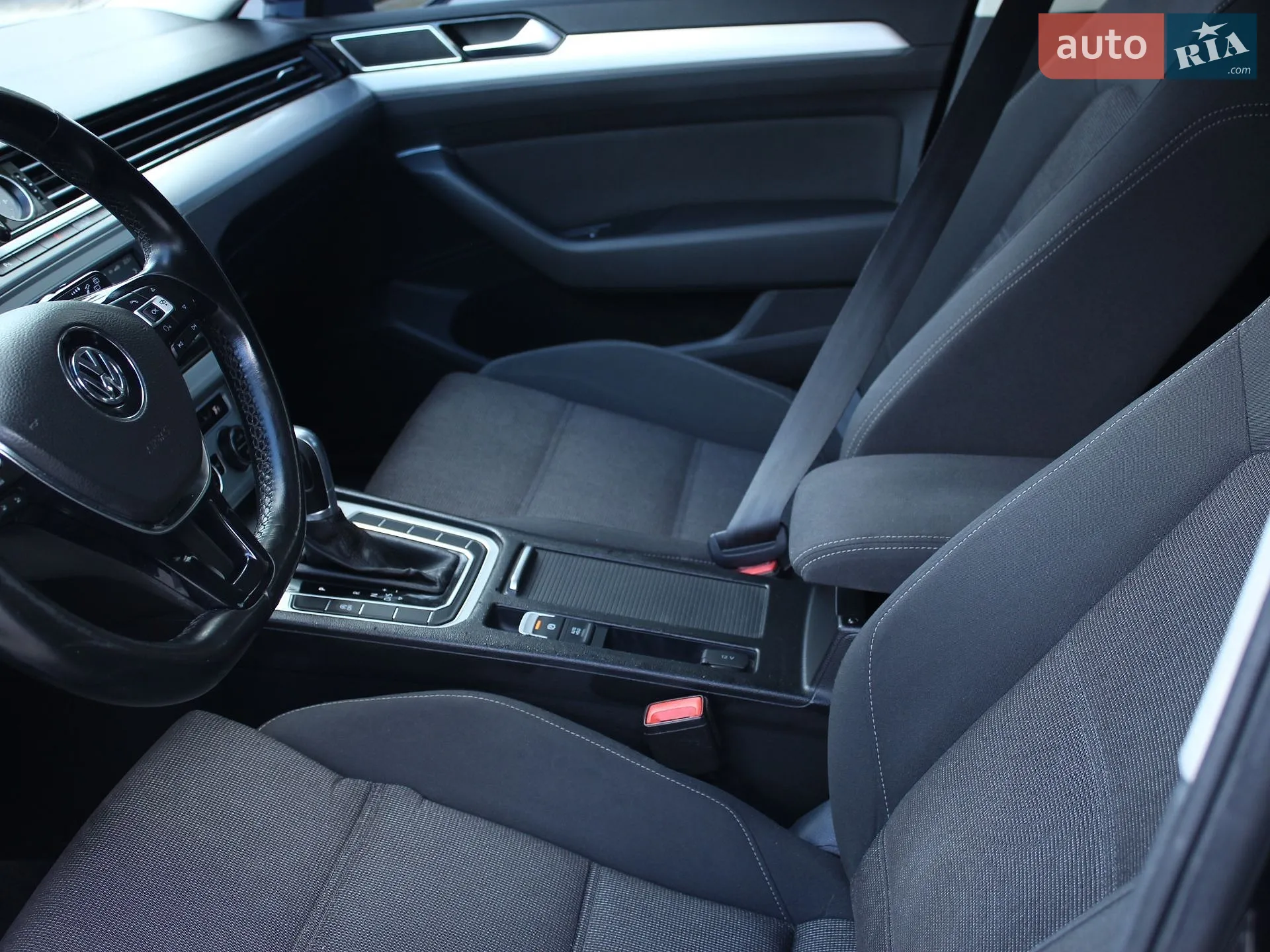 2015 Volkswagen Passat - мініатюра 21