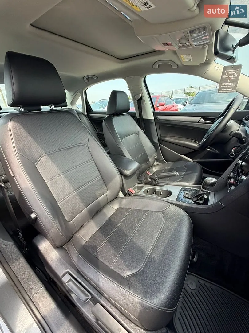 2014 Volkswagen Passat - мініатюра 29