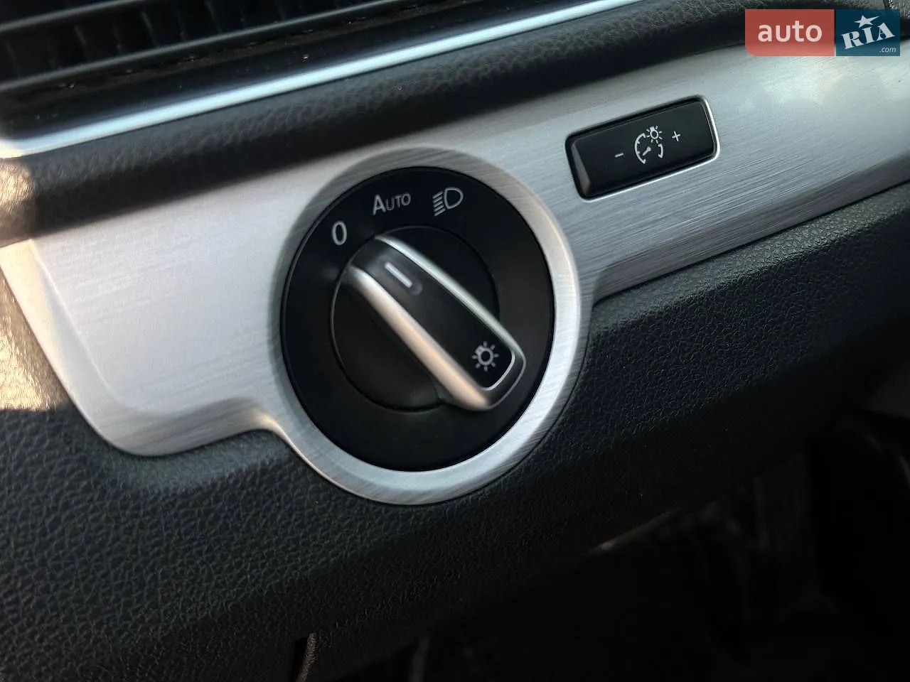 2013 Volkswagen Passat - мініатюра 13