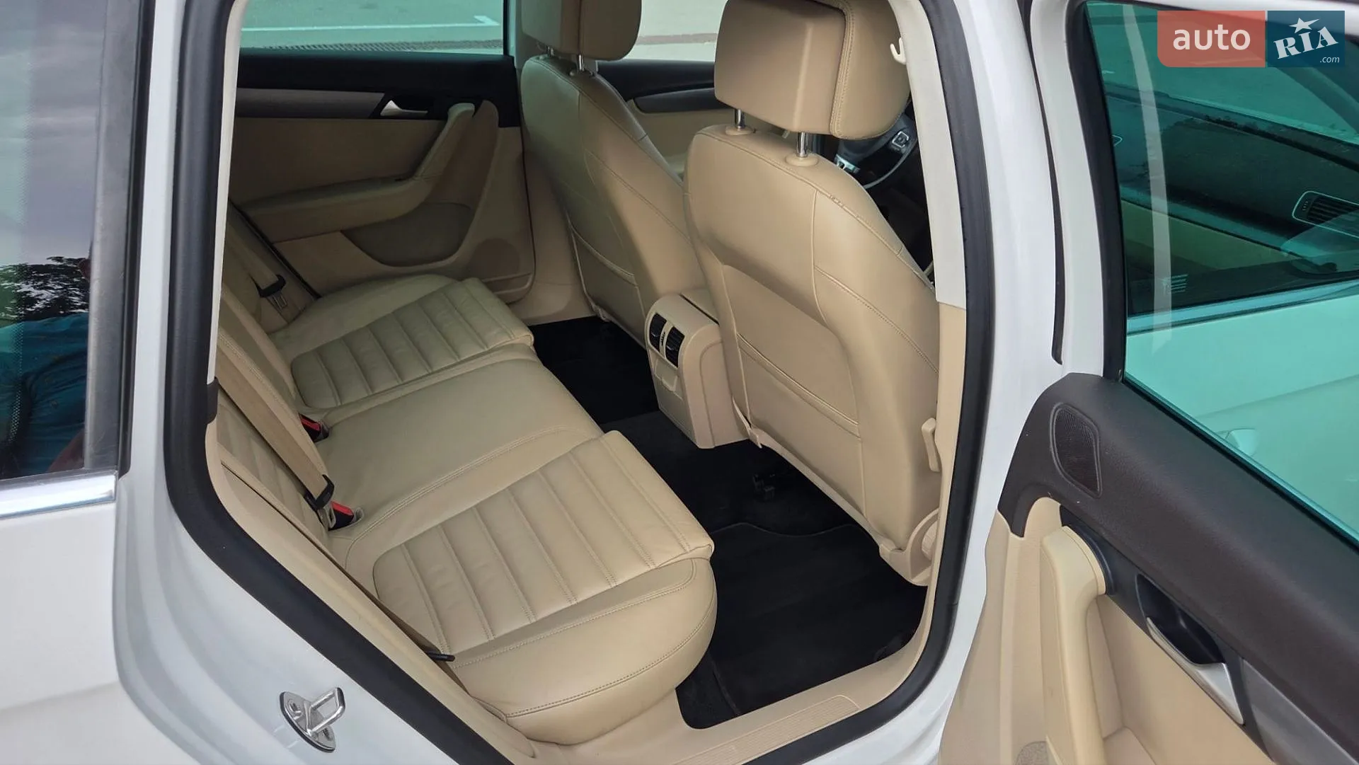 2013 Volkswagen Passat - мініатюра 16