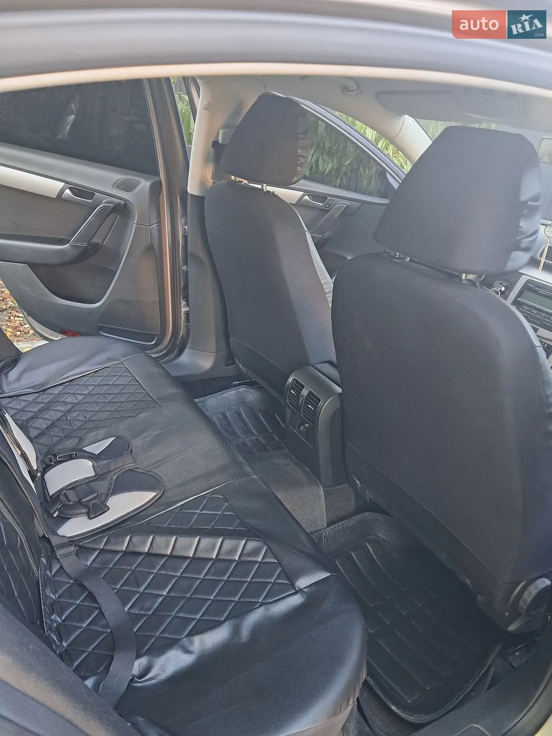 2011 Volkswagen Passat - мініатюра 14