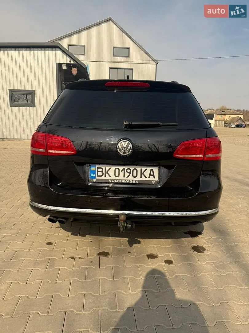 2011 Volkswagen Passat - мініатюра 11