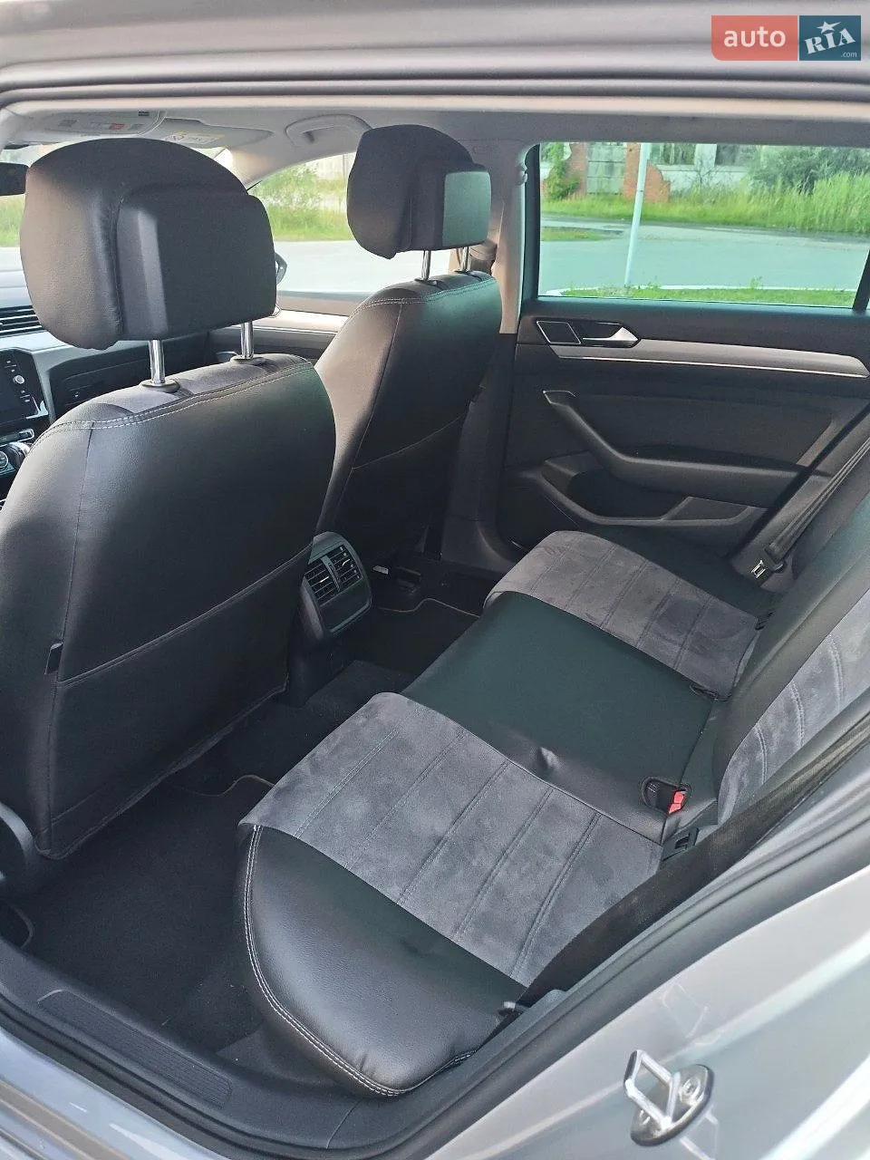 2019 Volkswagen Passat - мініатюра 38