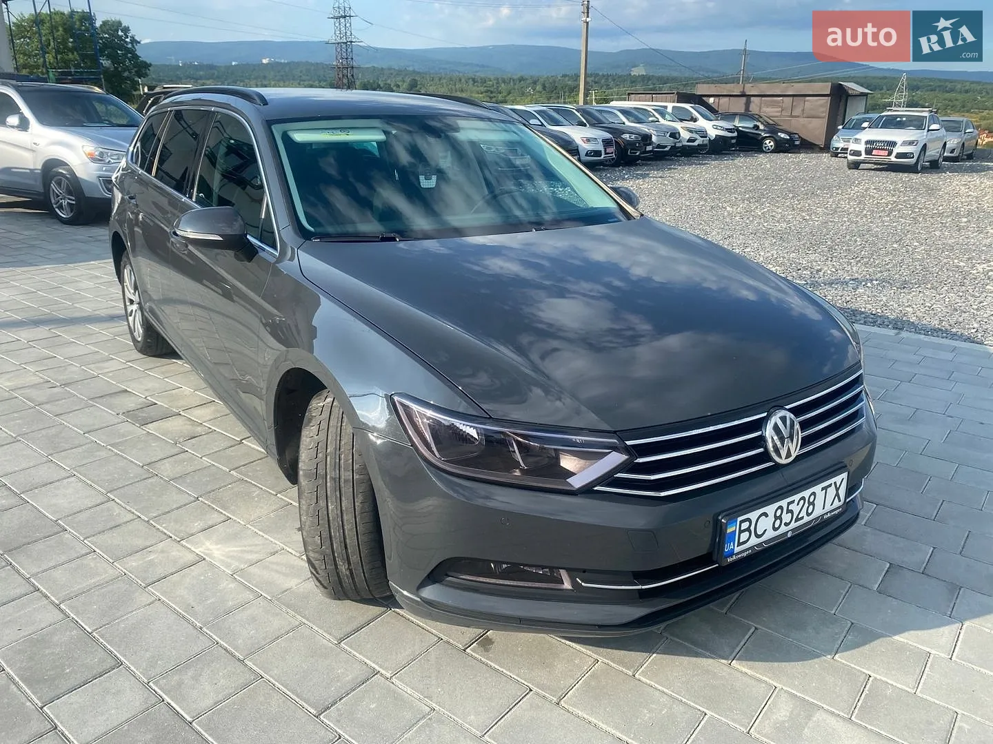 2017 Volkswagen Passat - фото 1