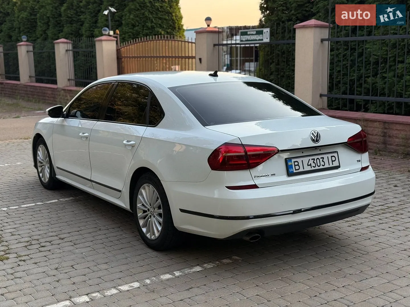 2015 Volkswagen Passat - мініатюра 7