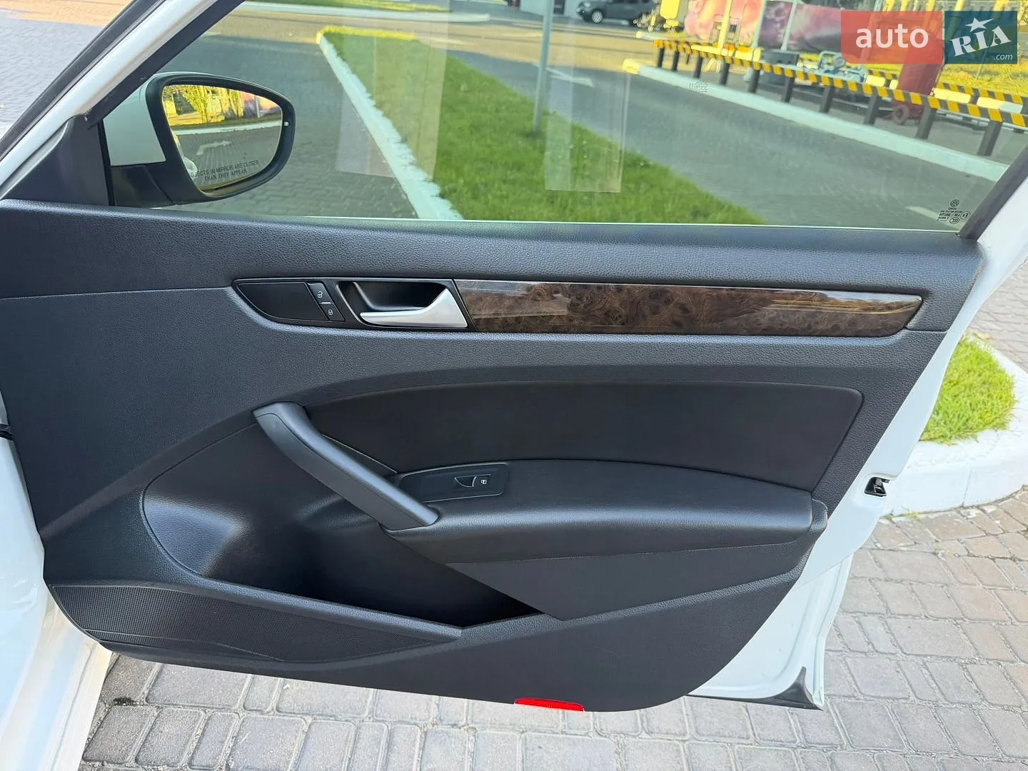 2015 Volkswagen Passat - мініатюра 40