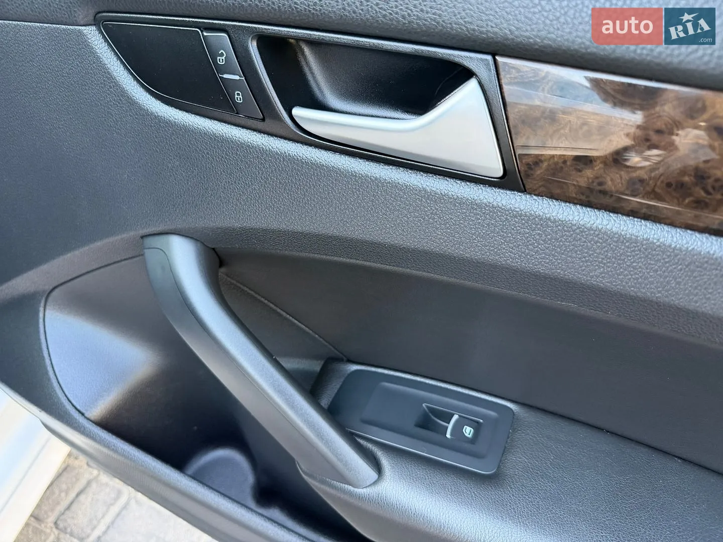 2015 Volkswagen Passat - мініатюра 41