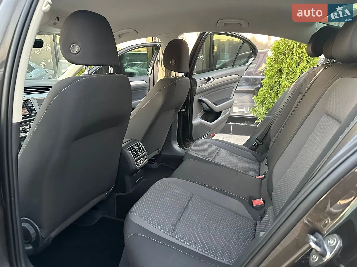 2018 Volkswagen Passat - мініатюра 16