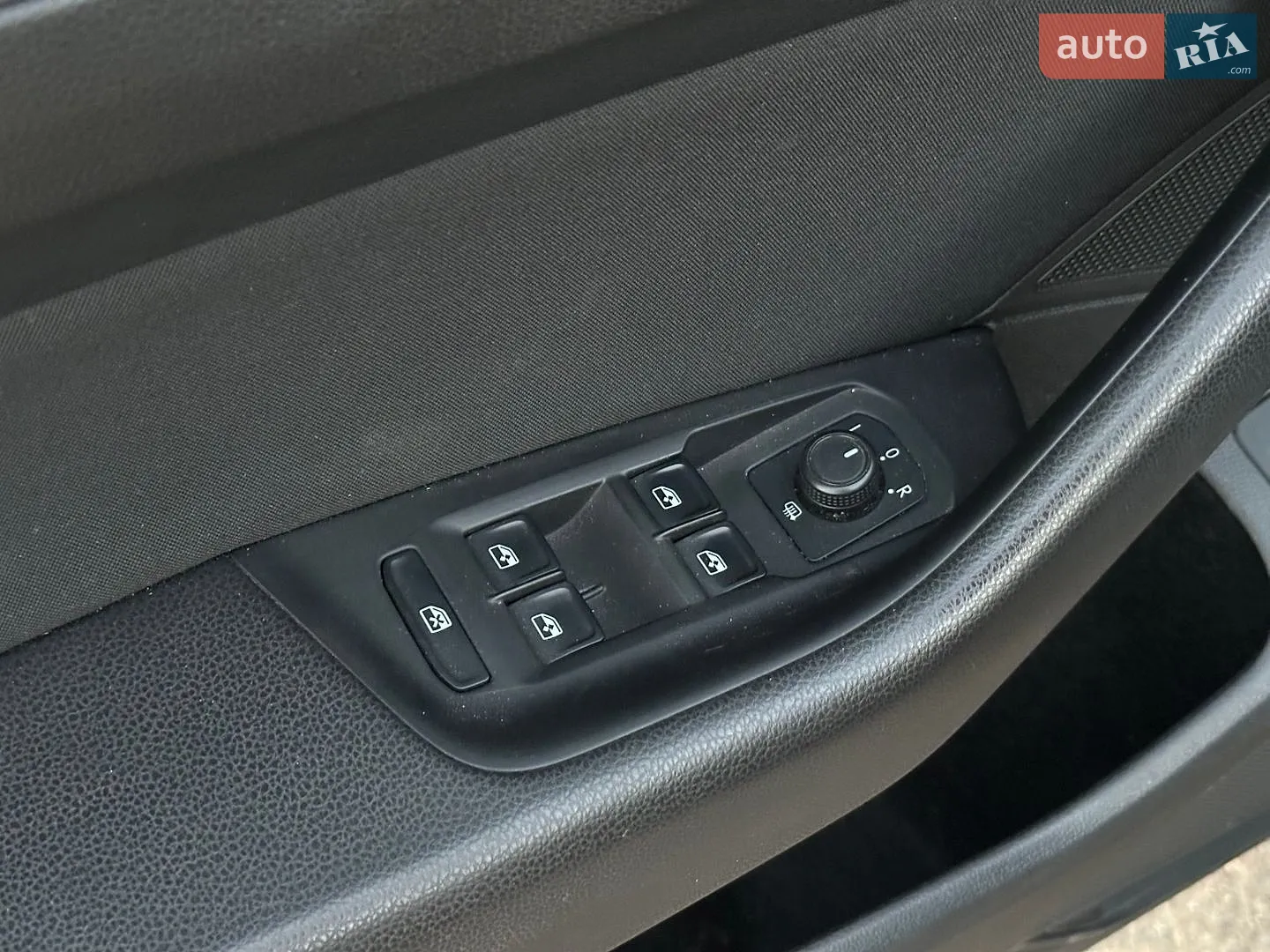 2018 Volkswagen Passat - мініатюра 27