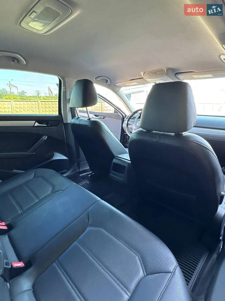 2015 Volkswagen Passat - мініатюра 9