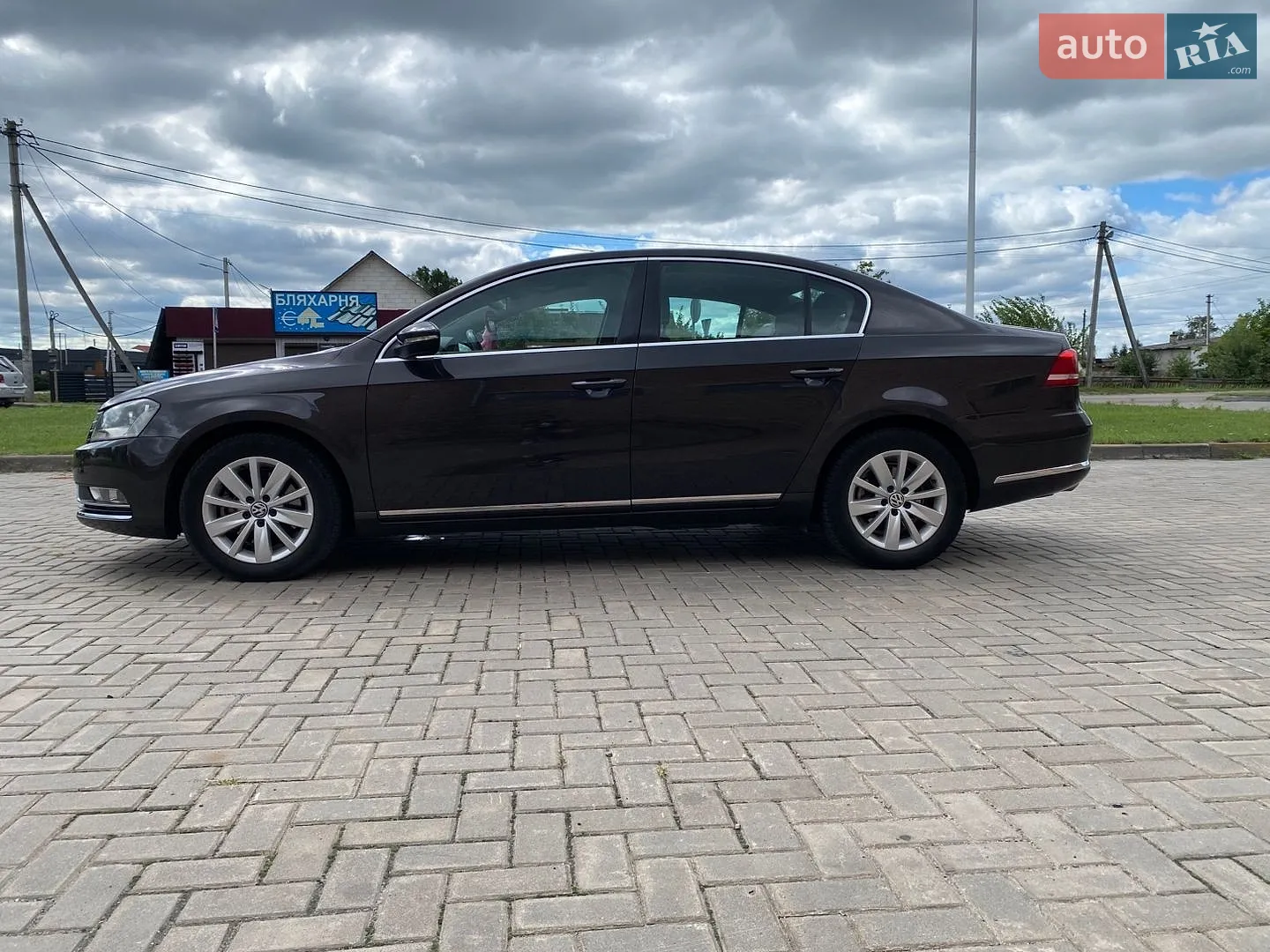 2010 Volkswagen Passat - мініатюра 4