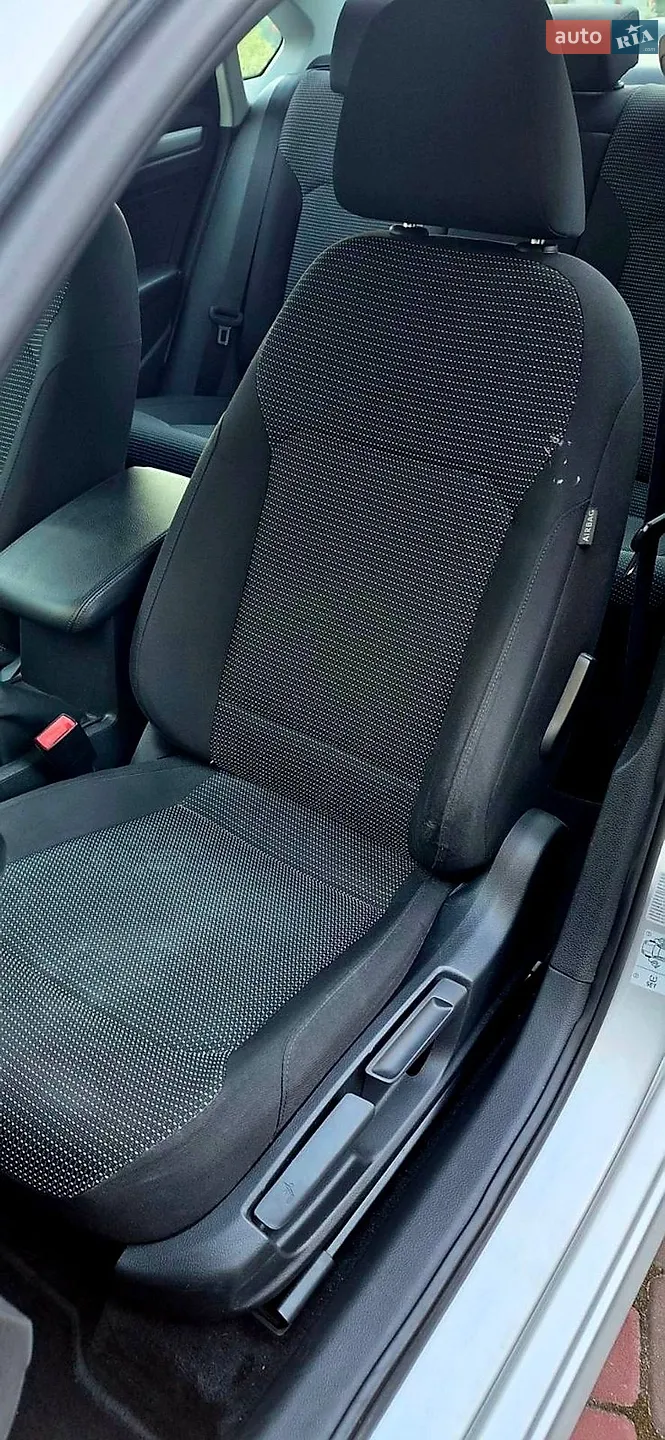 2017 Volkswagen Passat - мініатюра 13