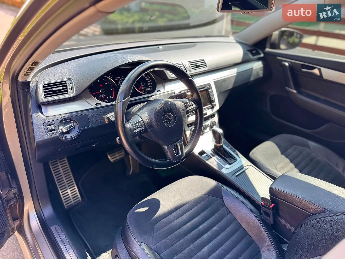 2014 Volkswagen Passat - мініатюра 40