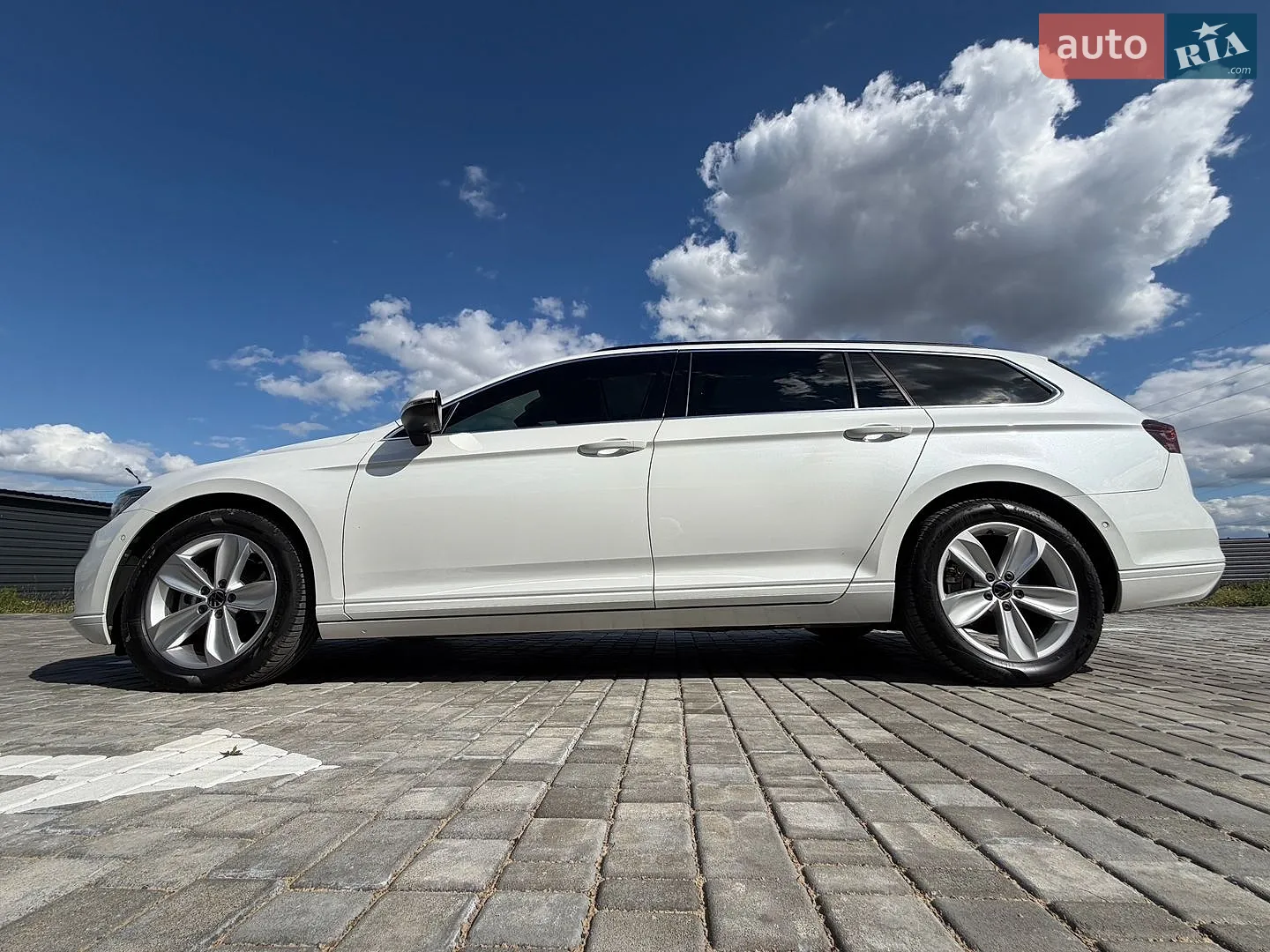 2022 Volkswagen Passat - мініатюра 9