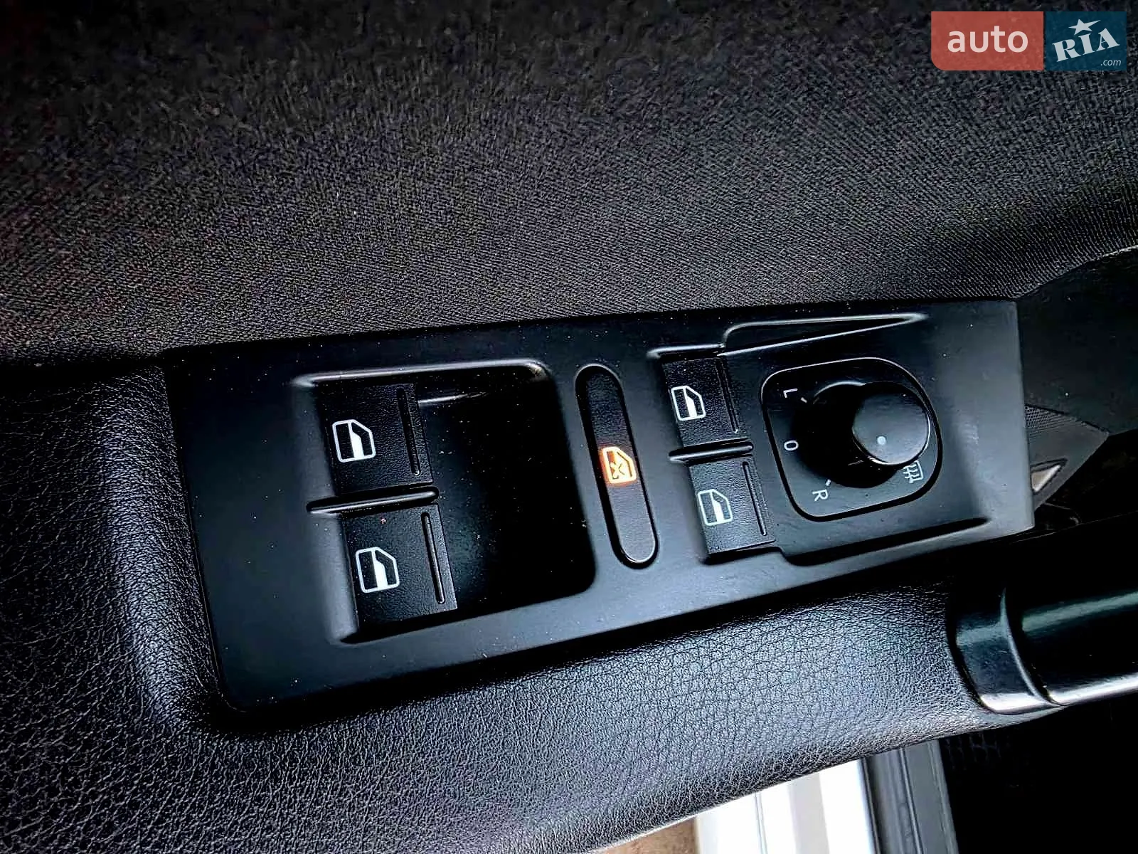 2011 Volkswagen Passat - мініатюра 22