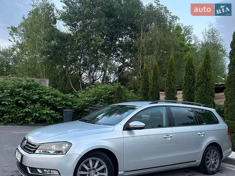 Volkswagen Passat 2011