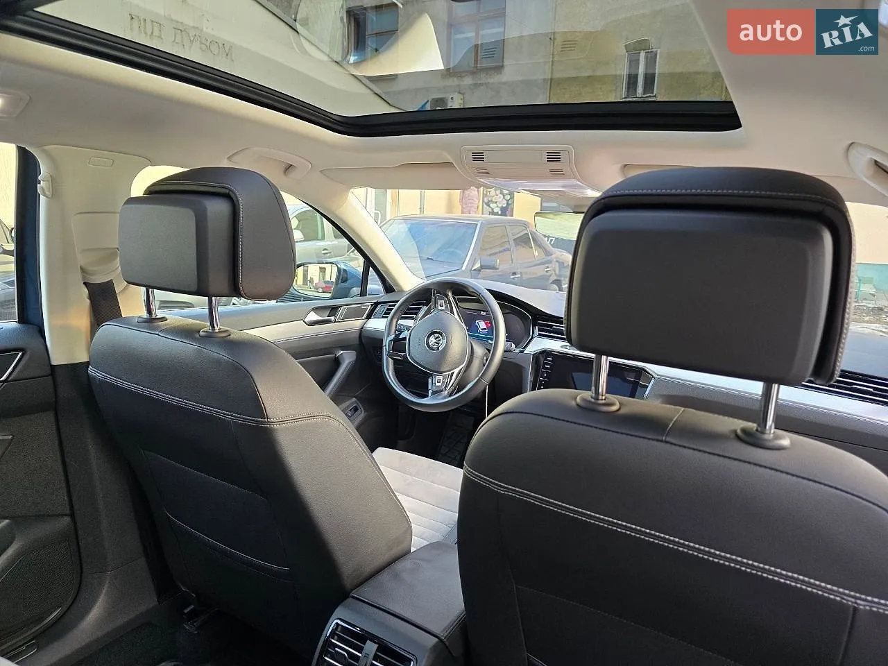 2017 Volkswagen Passat - мініатюра 24
