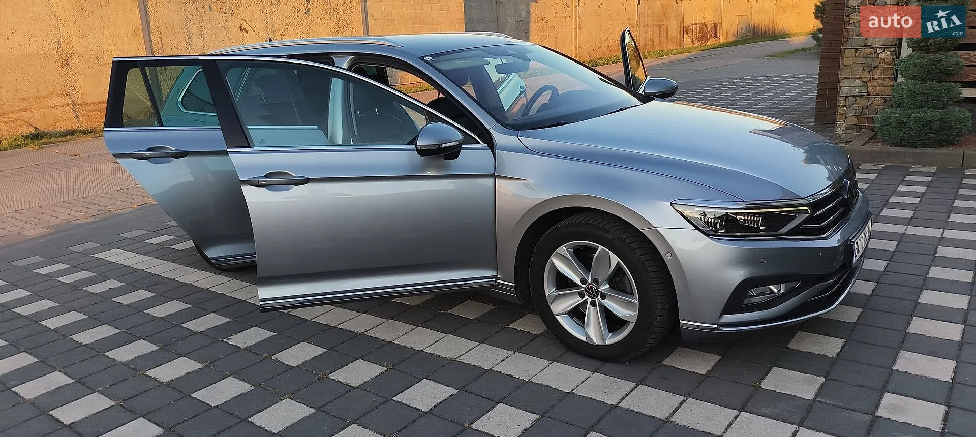 2022 Volkswagen Passat - мініатюра 3