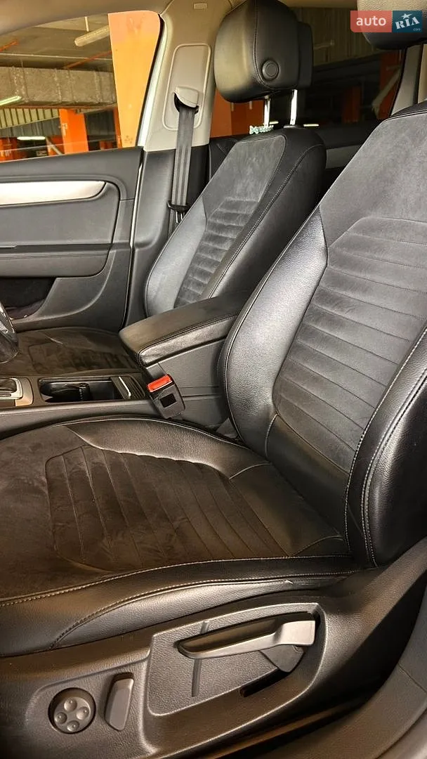 2013 Volkswagen Passat - мініатюра 21